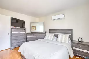 60 Lawn Ave, Stamford, CT 06902 - Photo 23