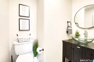 60 Lawn Ave, Stamford, CT 06902 - Photo 7