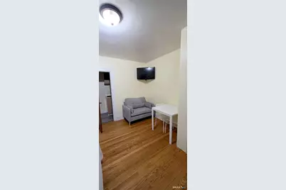 324 Curtis Street, Meriden, CT 06450 - Photo 3