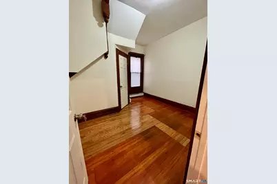 [Address not provided], Bridgeport, CT 06608 - Photo 5