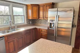 11 Blumenthal Dr, Montville, CT 06382 - Photo 13