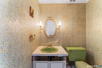 32 Brentwood Drive, Bloomfield, CT 06002 - Photo 21