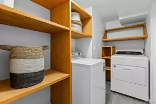 1166 Old Racebrook Rd, Woodbridge, CT 06525 - Photo 9