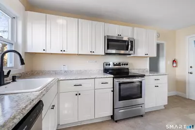 581 High Street, Middletown, CT 06457 - Photo 9