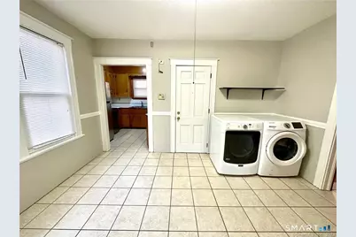 492 Stanley Street, New Britain, CT 06051 - Photo 7