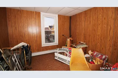 221 Grove Street, Meriden, CT 06451 - Photo 25