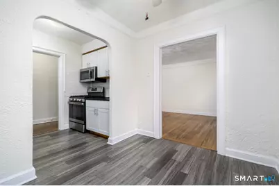 8 Washington Court #104, Stamford, CT 06902 - Photo 5