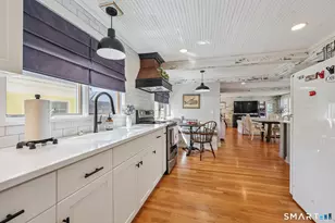 899 Ocean Ave, New London, CT 06320 - Photo 3