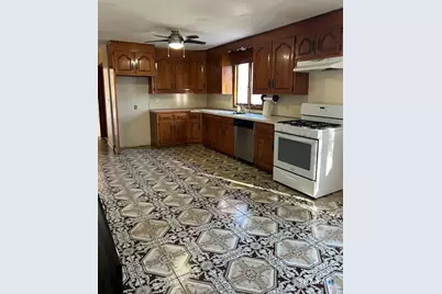 122 Cornfield Road, Milford, CT 06461 - Photo 3