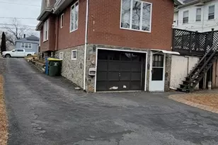 168 Fairlawn Ave, Waterbury, CT 06705 - Photo 35