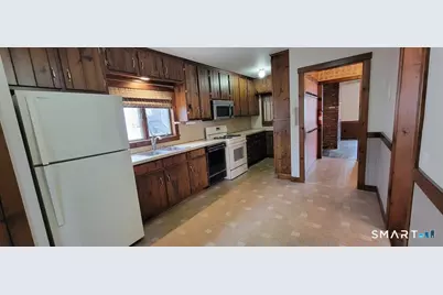 168 Fairlawn Avenue, Waterbury, CT 06705 - Photo 11