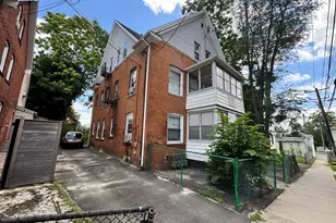 15 Tremont St, New Britain, CT 06051 - Photo 1