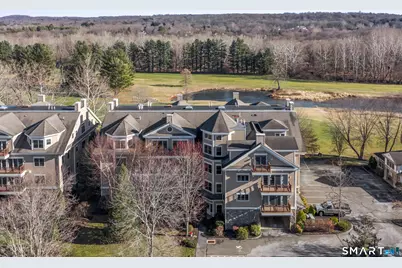 460 Heritage Road #302, Southbury, CT 06488 - Photo 3