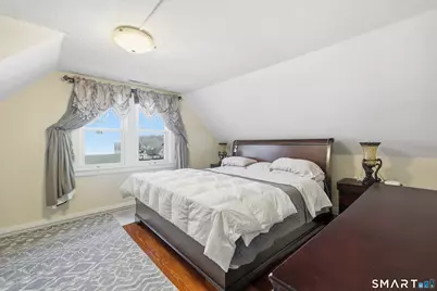 22 Robinson Avenue, Danbury, CT 06810 - Photo 31