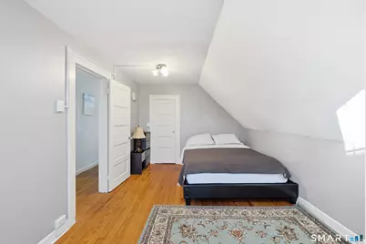 22 Robinson Avenue, Danbury, CT 06810 - Photo 29