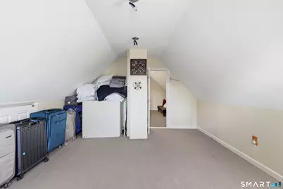 22 Robinson Avenue, Danbury, CT 06810 - Photo 37