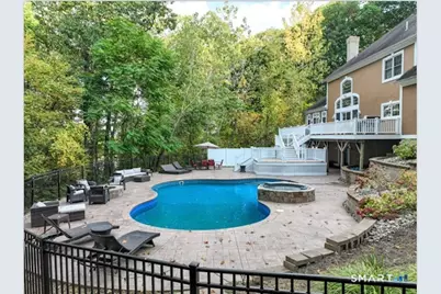 4 Southdown Drive, Bristol, CT 06010 - Photo 39