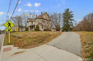 45 Dunham St, Norwich, CT 06360 - Photo 3