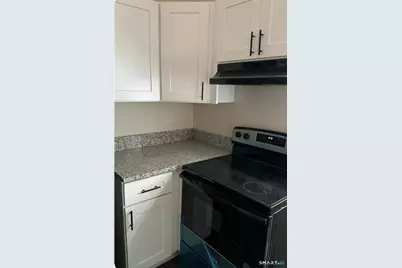 48 Brook Street, Hartford, CT 06120 - Photo 9