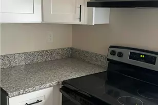 48 Brook St, Hartford, CT 06120 - Photo 9