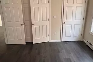 48 Brook St, Hartford, CT 06120 - Photo 11