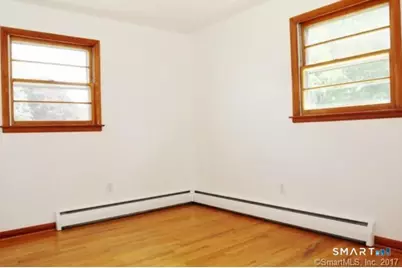 101 Waller Road, Bridgeport, CT 06606 - Photo 5