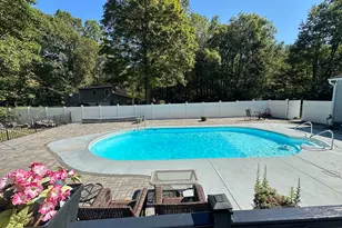 6 Katrina Cir, Bethel, CT 06801 - Photo 3