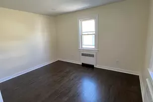 32 Woodland St, Plainville, CT 06062 - Photo 5