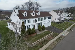 87 Wanda Ln, Middletown, CT 06457 - Photo 3