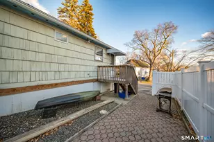 17 Hazel St, Fairfield, CT 06825 - Photo 3