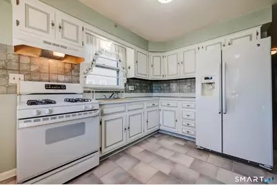 17 Hazel Street, Fairfield, CT 06825 - Photo 9