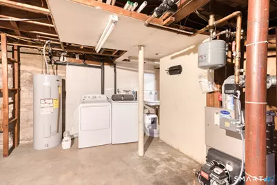 155 Holland Lane, East Hartford, CT 06118 - Photo 37