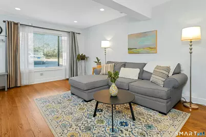 2 Dover Street #APT 5, Norwalk, CT 06850 - Photo 3