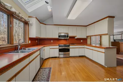 97 West Main Street #Apt 24, East Lyme, CT 06357 - Photo 5