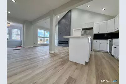 82 Hemlock Street, West Haven, CT 06516 - Photo 3