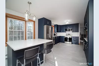 70 Beth Ann Circle, Meriden, CT 06450 - Photo 3