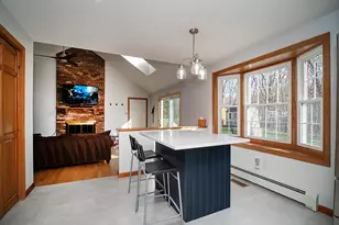 70 Beth Ann Cir, Meriden, CT 06450 - Photo 5