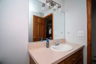 70 Beth Ann Cir, Meriden, CT 06450 - Photo 15