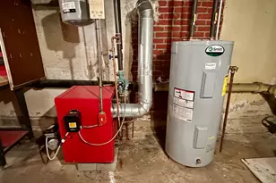 932 Worthy St, Windsor, CT 06095 - Photo 25