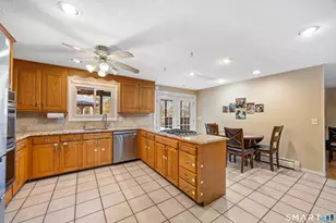 40 Den Rd, New Hartford, CT 06057 - Photo 11