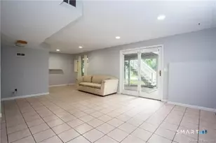 21 Norman Dr, Glastonbury, CT 06033 - Photo 11