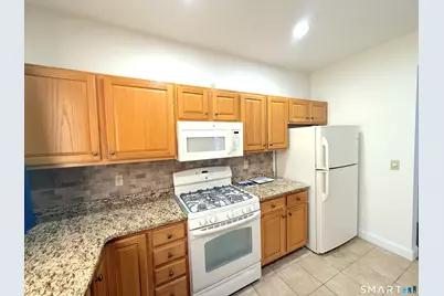 174 Wallens Street #APT B6, Winchester, CT 06098 - Photo 9