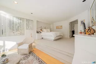 4 Stonewall Ln, Woodbridge, CT 06525 - Photo 11