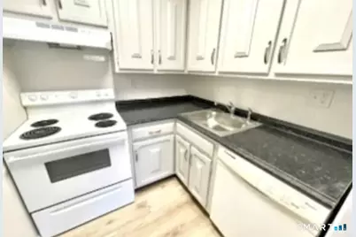 1310 Berlin Turnpike #APT 218, Wethersfield, CT 06109 - Photo 3