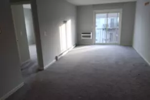 115 Short Beach Rd, Stratford, CT 06615 - Photo 5