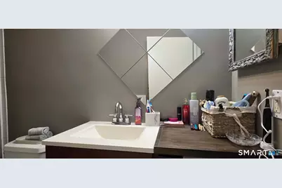 55 Merriman Road, Stamford, CT 06905 - Photo 17