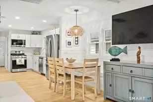 17 W Orland St, Milford, CT 06460 - Photo 9