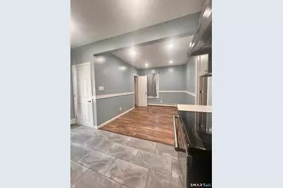 5 Pinehurst Avenue, Waterbury, CT 06705 - Photo 9