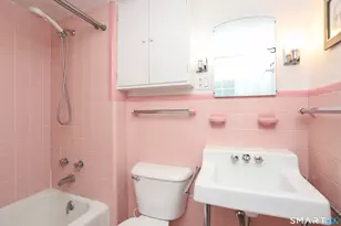 52 Jefferson Ave, Danbury, CT 06810 - Photo 11