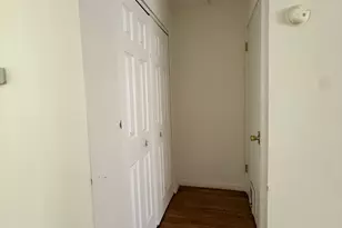 136 High Path Rd, Windsor, CT 06095 - Photo 9